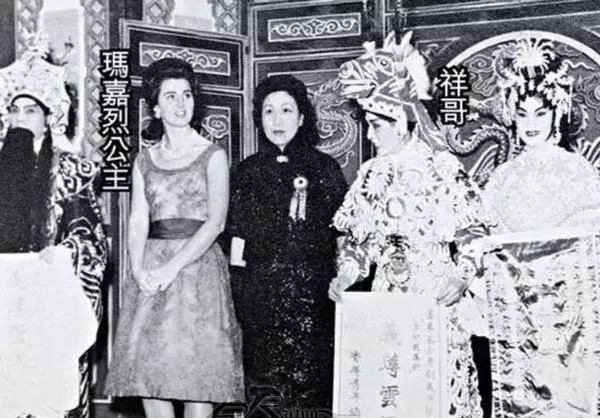 “大哥的女人”洪金梅,风尘女嫁粤剧名伶:4亿财产为何只得1元