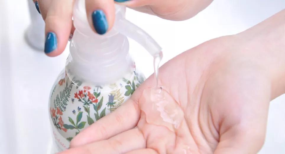 你沐浴后的味道，简直让人怦然心动