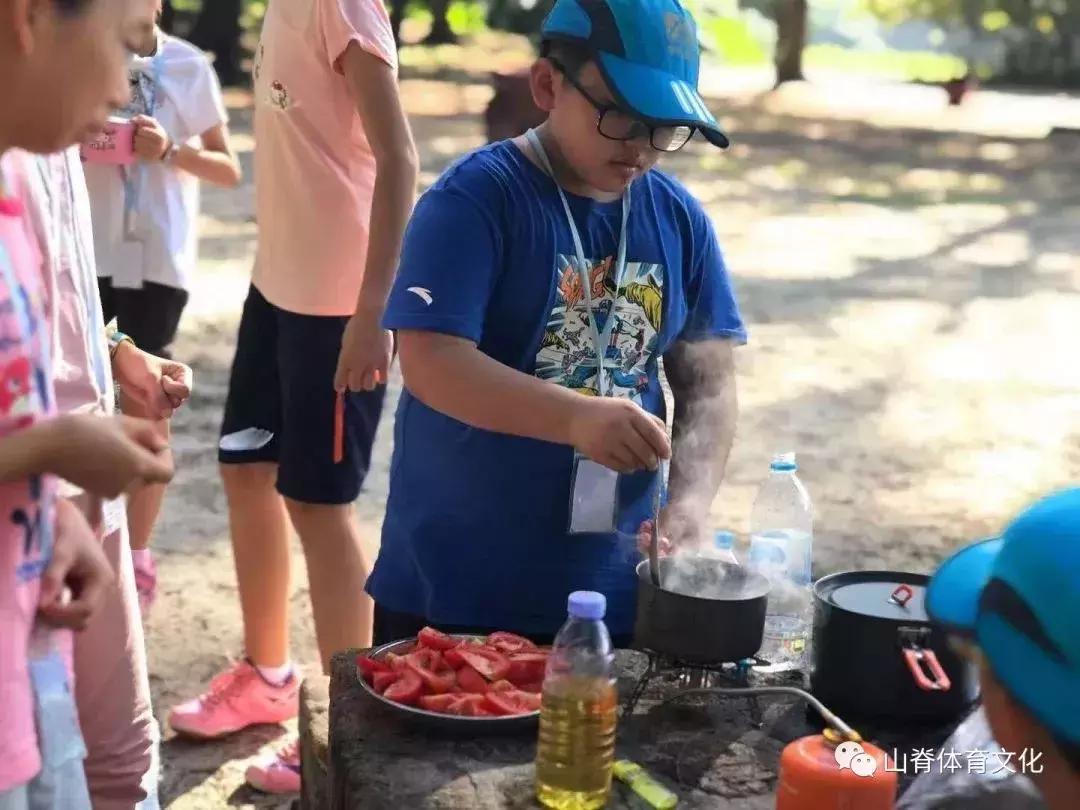 去长白山滑雪,去长白山还是去哈尔滨好
