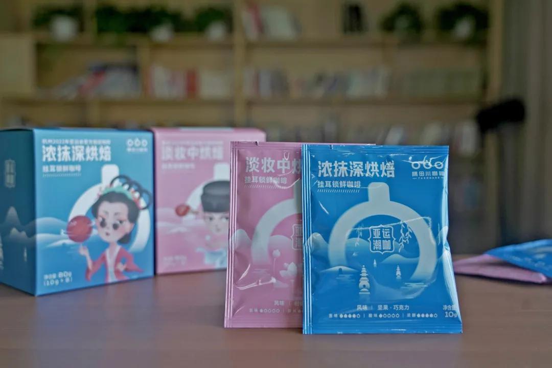 答案竟然是咖啡？为什么运动赛场上总有可乐的影子