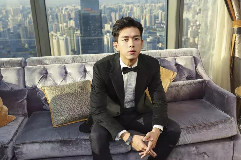 90后的李现为何如今能爆红,这一首歌给了我们答案