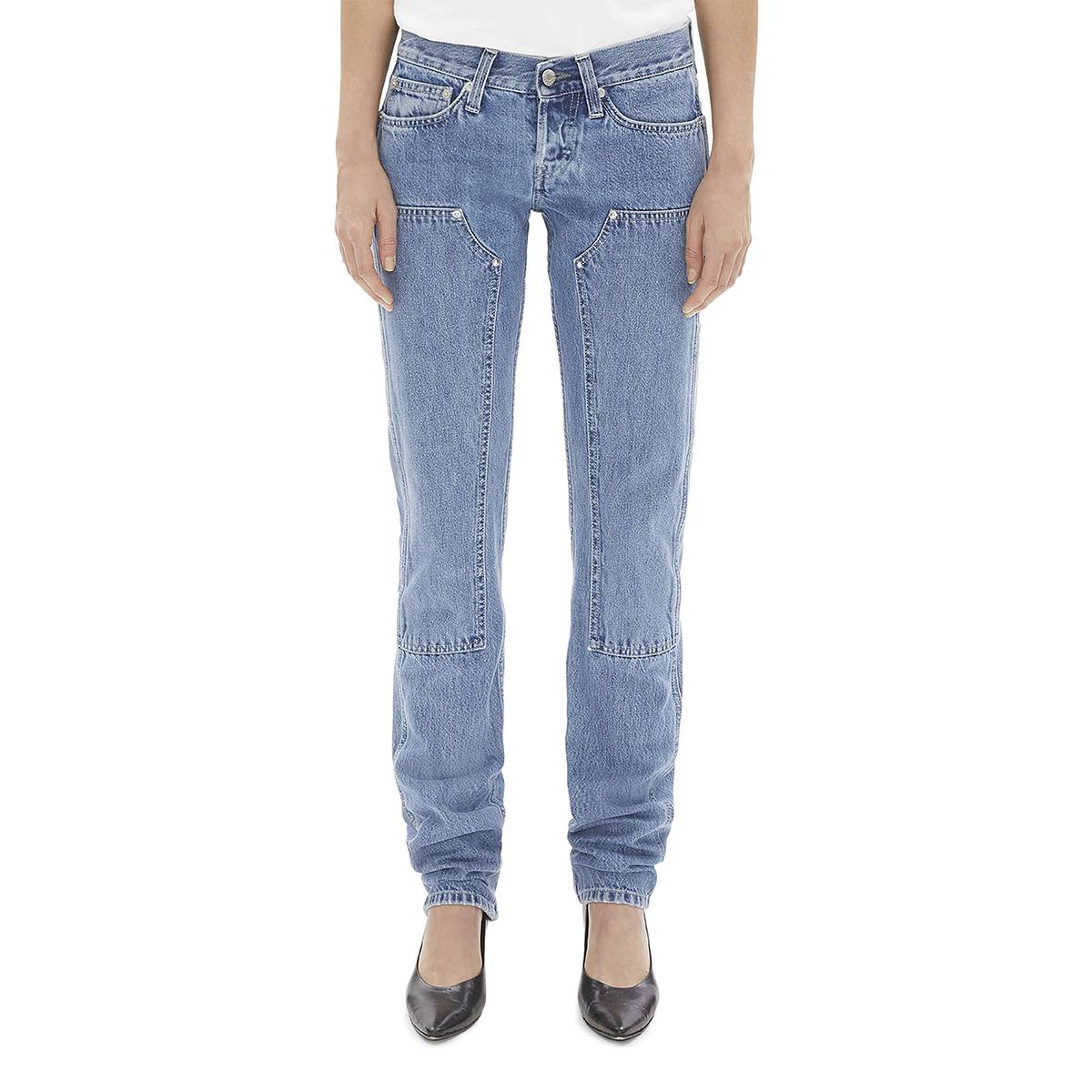 基本上每个名人都穿这条在Nordstrom流行的牛仔裤