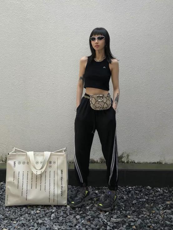 潮流港风穿搭,复古港风休闲显瘦穿搭