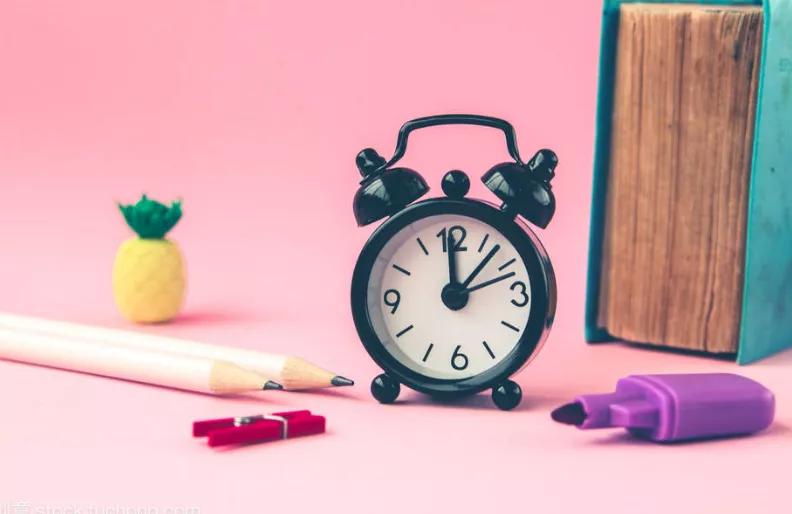 日晷怎么利用太阳照射的影子计时,阴雨天日晷