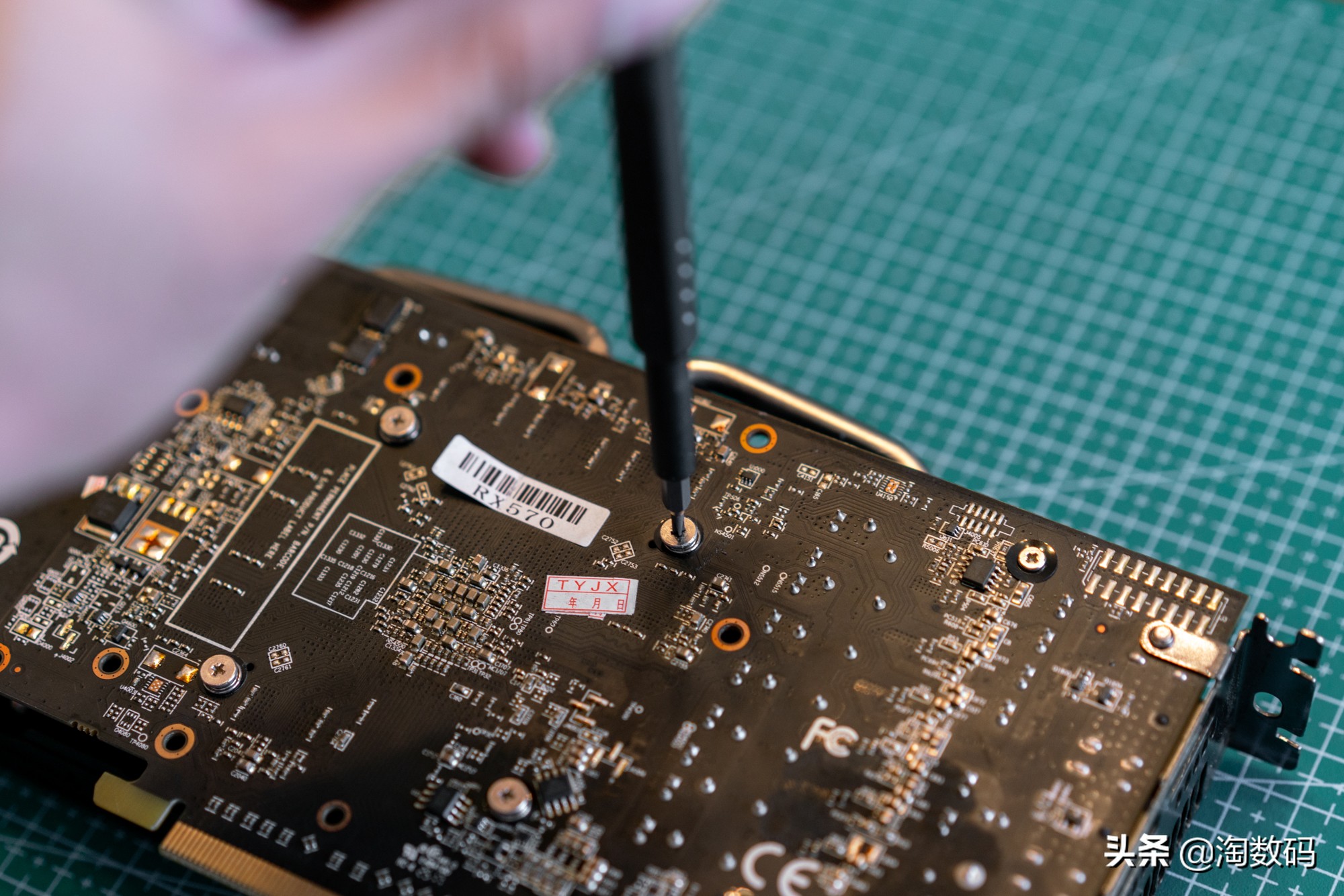 299的rx580,rx570显卡对比gtx1050