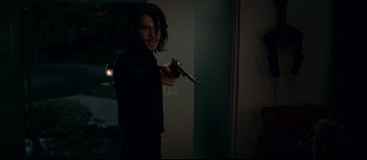 熟知昆汀每片必用的三个套路，轻松明白《好莱坞往事》的深刻内涵