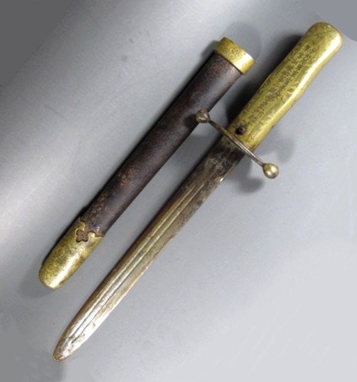 什么军衔才能配中正剑,中正剑适合什么人戴