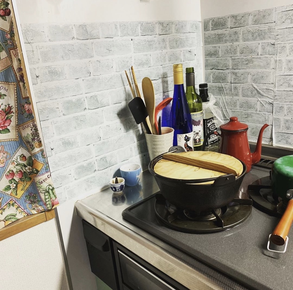 一个人的出租屋虽然不大但很温馨,一个人的出租屋生活孤独吗