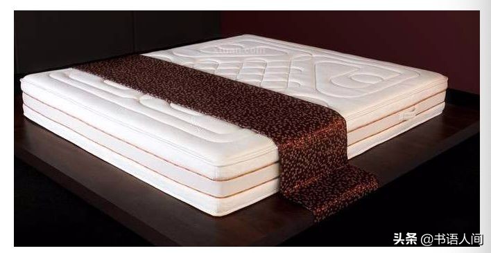 年纪轻轻肩颈酸疼,年纪轻轻肩颈疼痛