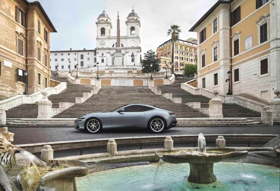 roma法拉利揭幕,法拉利roma展台