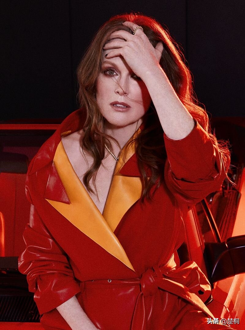 美国影星朱丽安·摩尔，9月《C》杂志访谈摄影