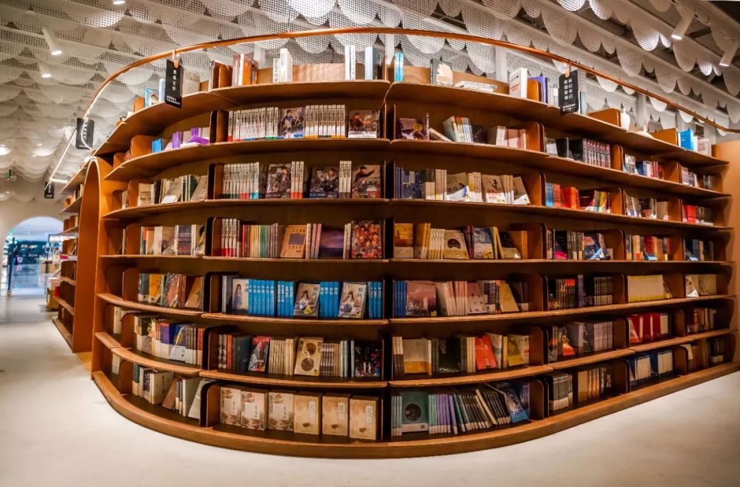 FIND|别酸了，杭州也有别人家的书店