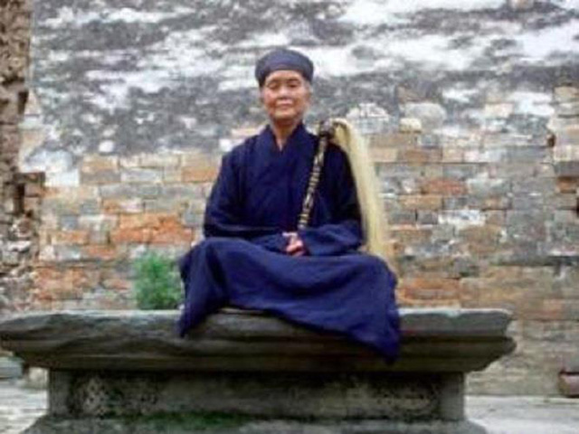 武当道姑晚年出现返老还童迹象,武当道姑多少岁了