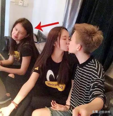 形容平胸搞笑图片,调侃平胸的搞笑图片