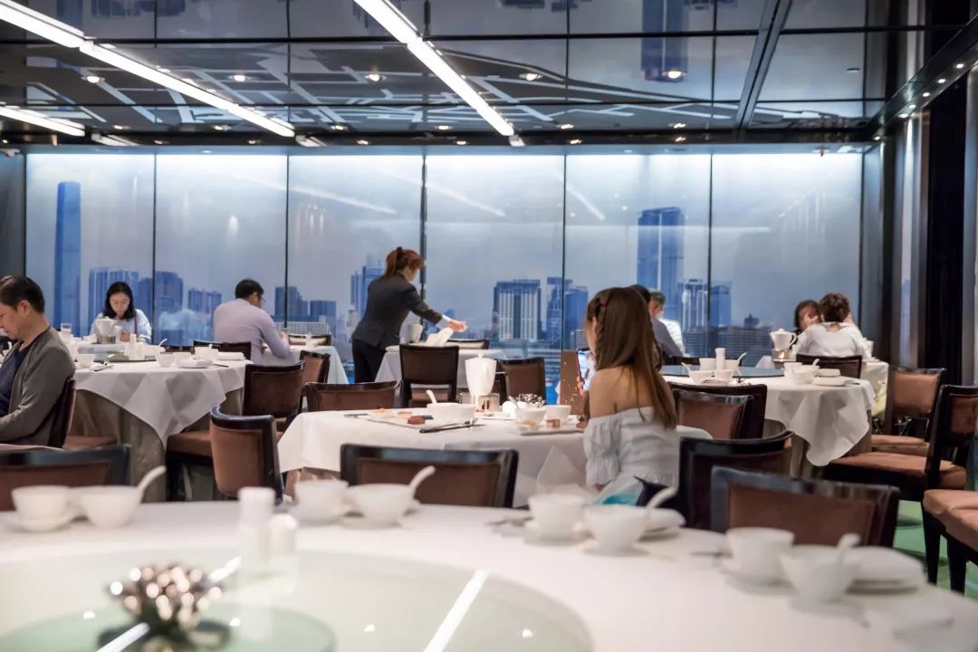 住进香港“最骚气”的酒店：香港W酒店