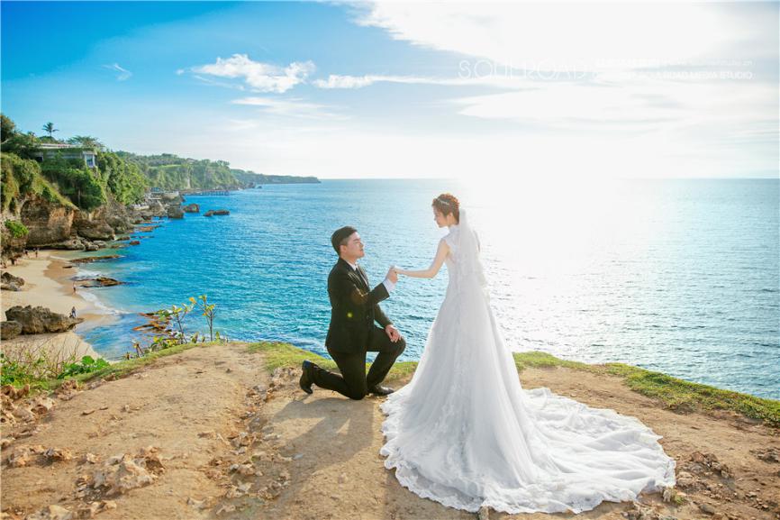 巴厘岛旅游拍婚纱照多少钱一个月,巴厘岛和马尔代夫哪个拍婚纱照好