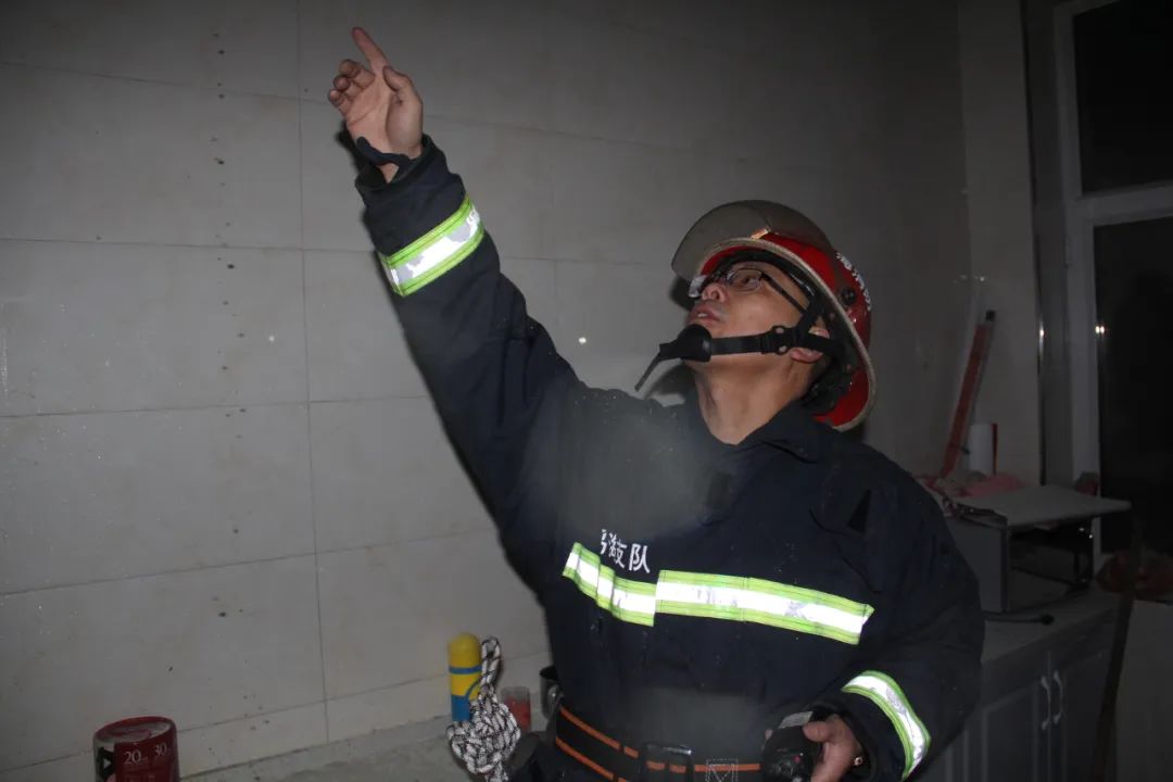 我的入*党**故事丨换装不换本色，改制不改初心——沈国江