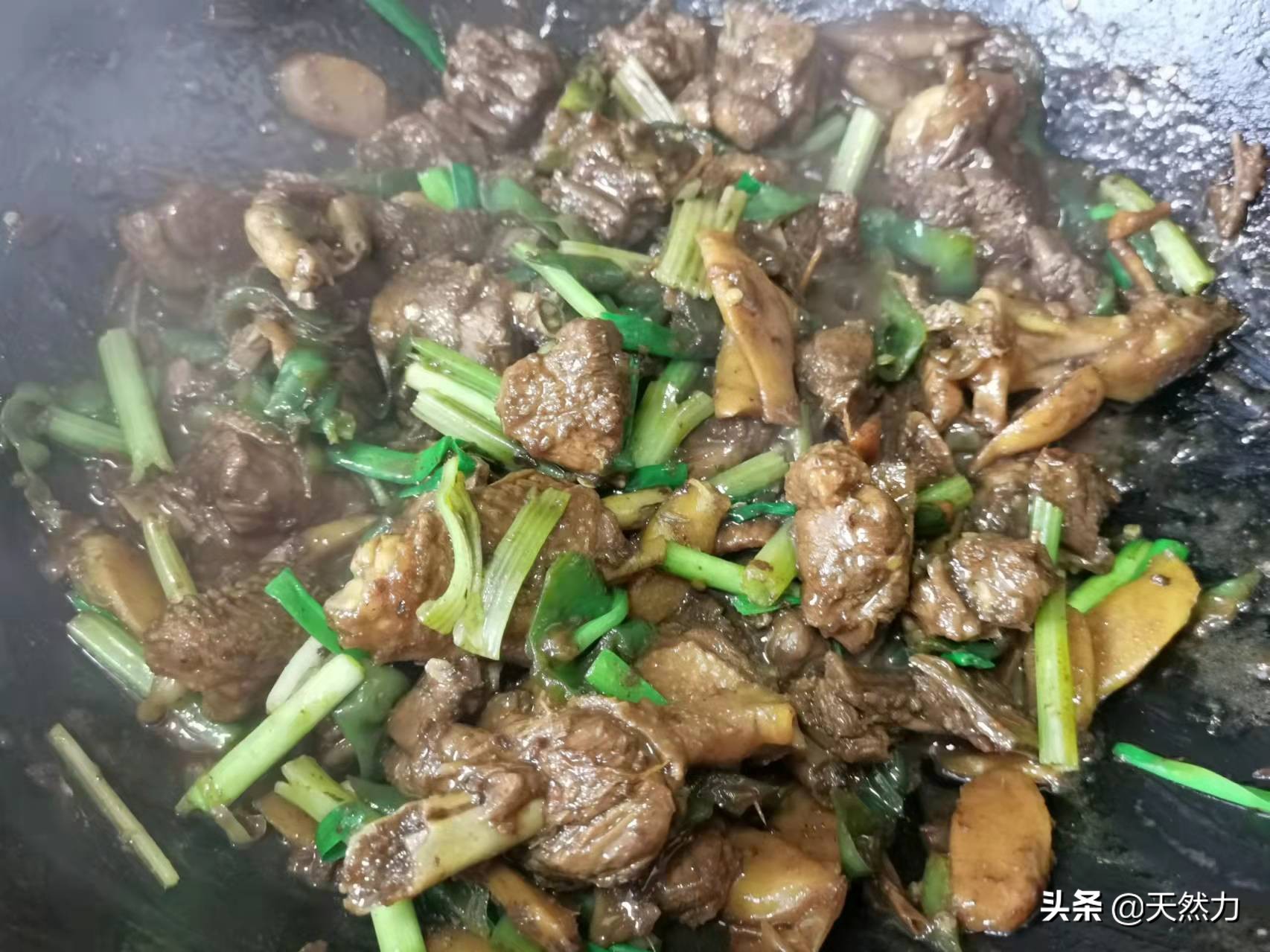 干锅鸭正宗做法,干锅鸭正宗的做法