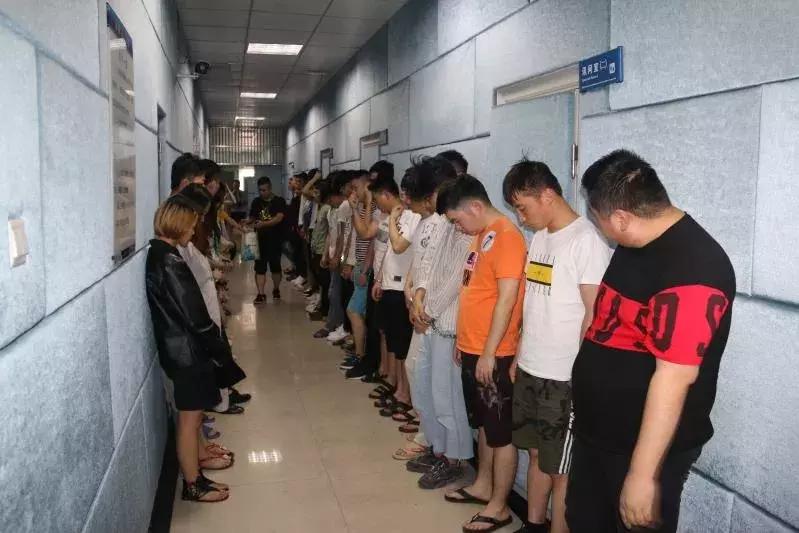 假扮微商诈骗案,cosplay网红宣传反诈骗