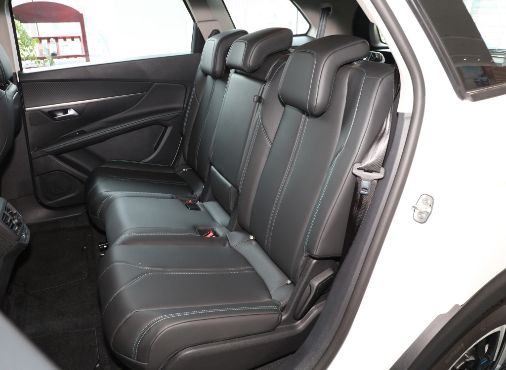 标致5008七座旗舰版16万,标致5008suv裸车价