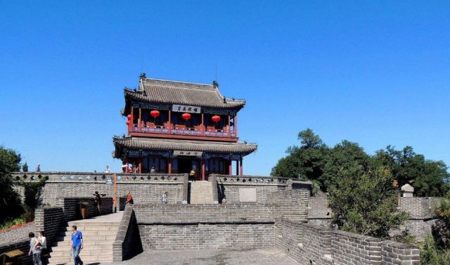 山海关历史名城,北戴河山海关天下第一关