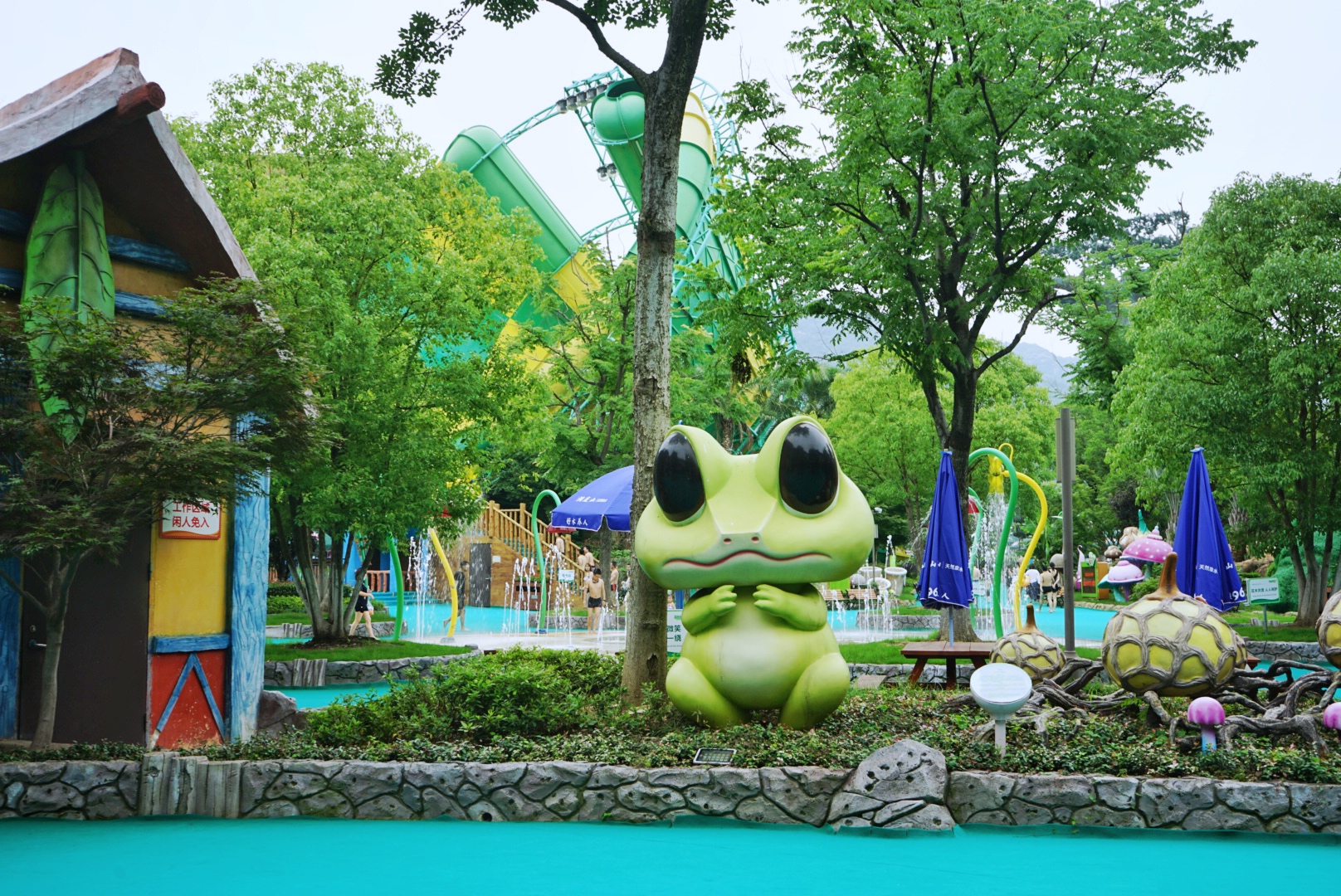 苏州乐园夜场游玩攻略,苏州乐园攻略玩的人多不