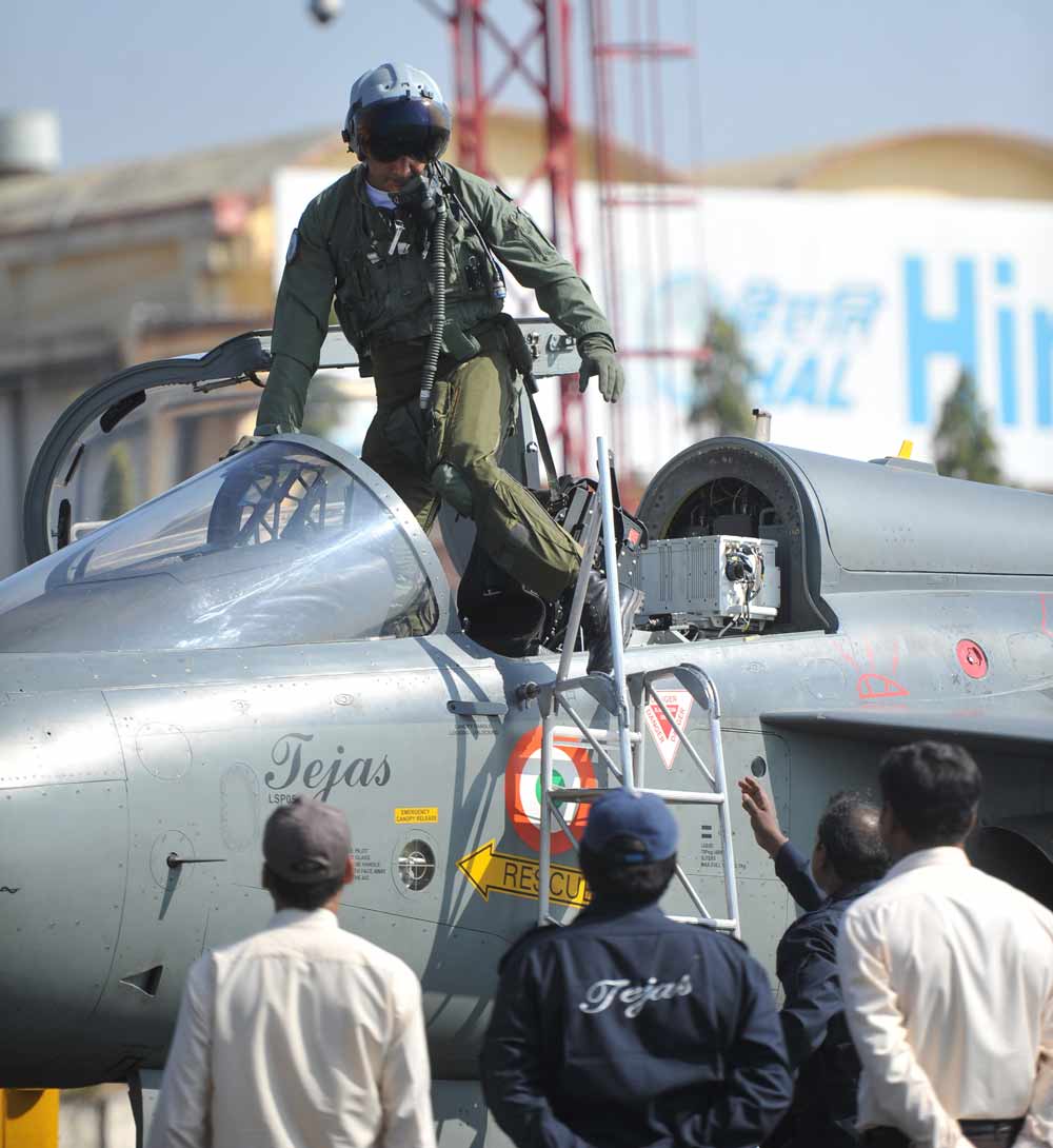 光辉战斗机有没有出口过,光辉战机出口成功了吗