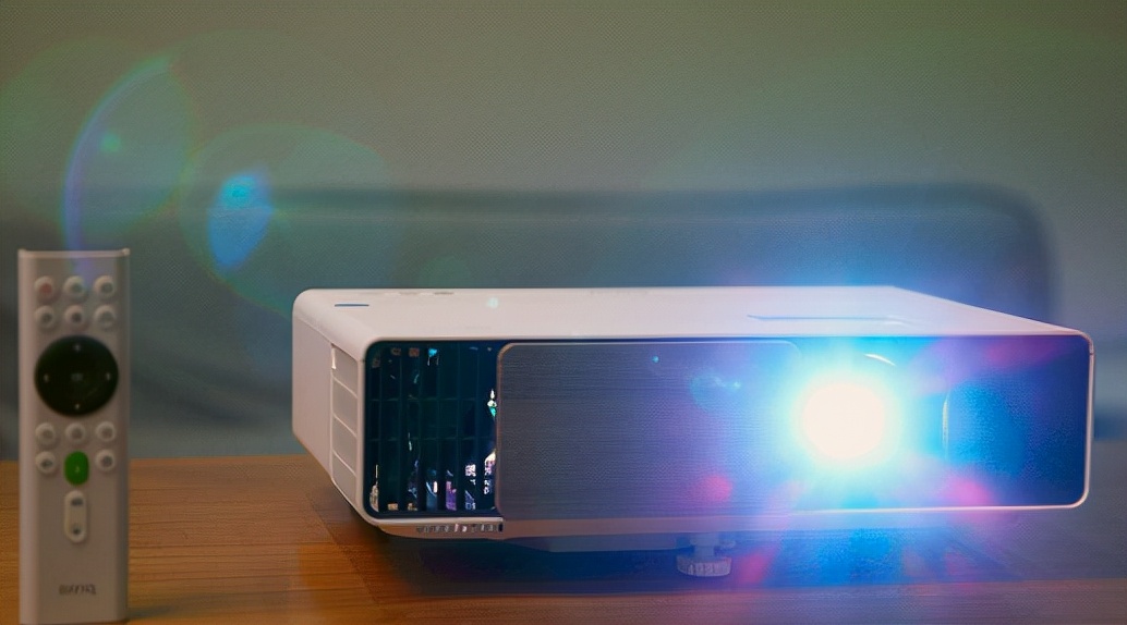 家用投影仪哪个牌子好十大排名,目前口碑最好的十大品牌投影仪