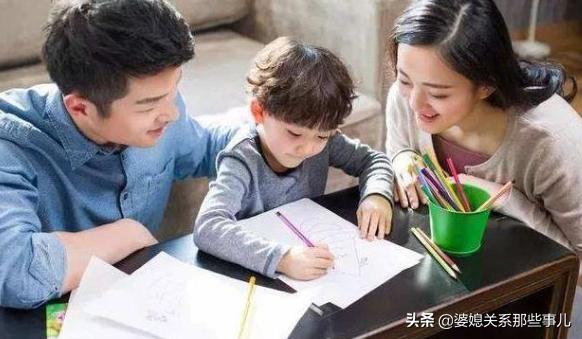 孩子心理不健康，多半因为父母常做这3件事，希望你没有