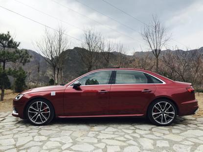 “优等生”开始“混”日子了？试驾全新奥迪A4L