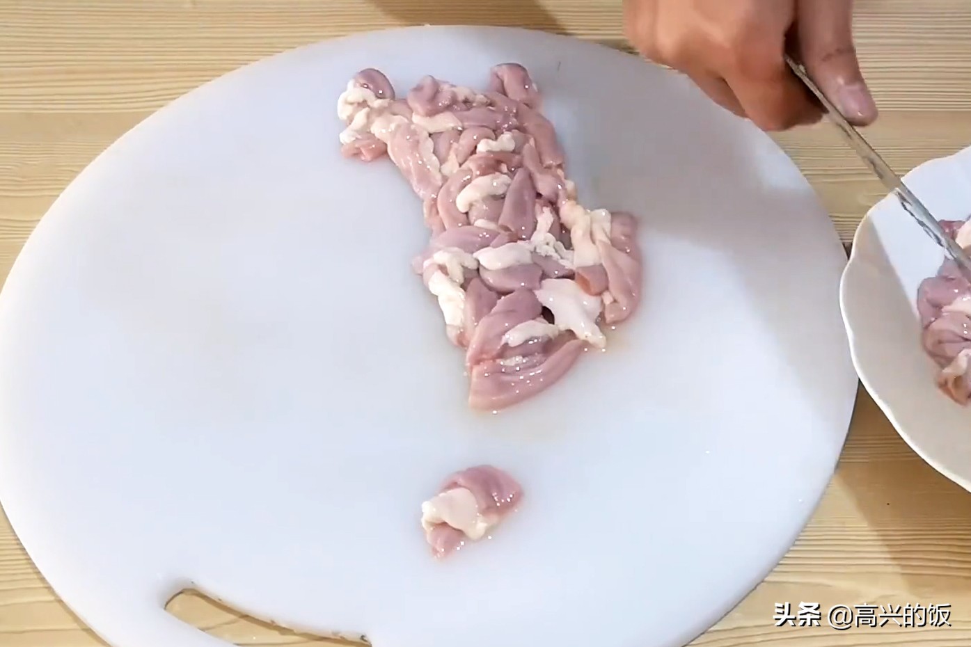 亲自下厨炒几道家常菜美味又卫生,引爆食欲的四道家常菜简单又好吃