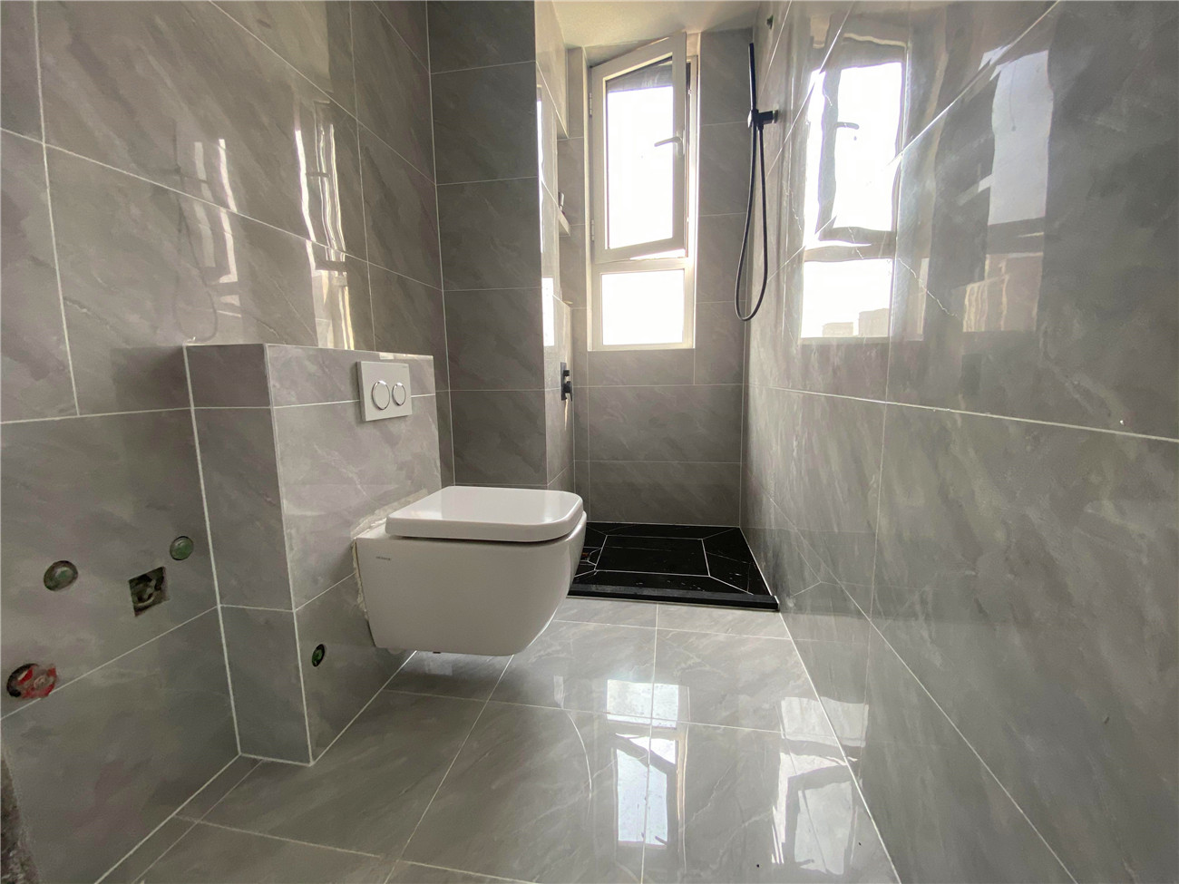 自己独立安装壁挂马桶遇到的那些坑!!!从水电开始就踩坑