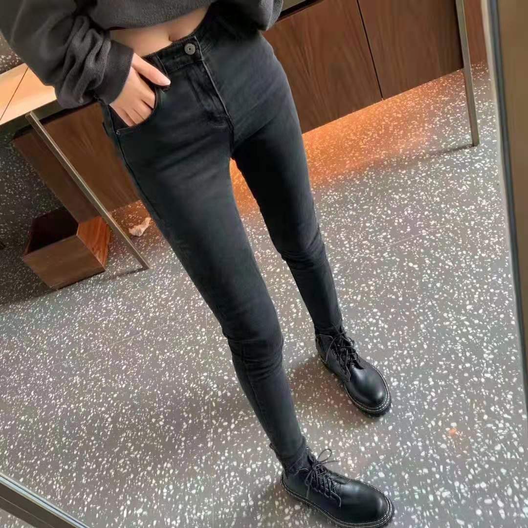 韩版的衣服有什么特点,韩版和时装款区别