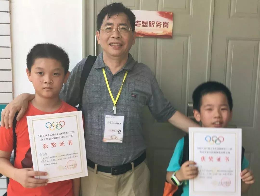 拿奖到手软大学,拿奖拿到手软是什么感受