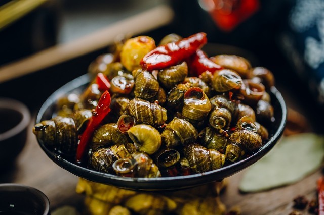 怎么分辨脆螺跟田螺,田螺和不能吃的螺的区别