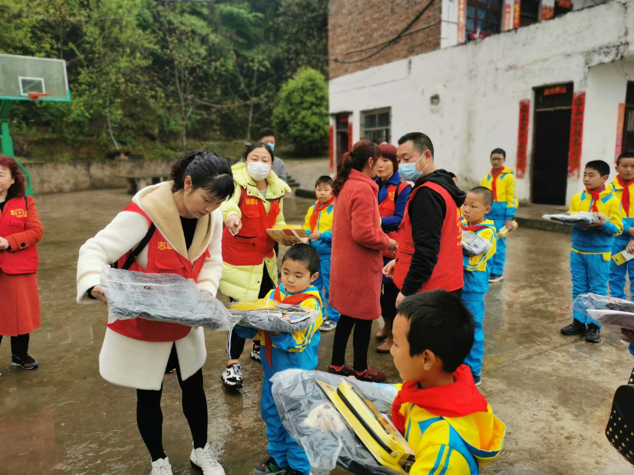 为留守儿童捐本书,为留守儿童捐赠旧书