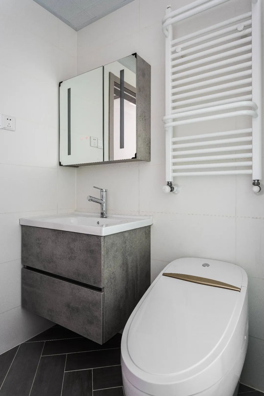 2022新款浴室柜现代简约,浴室柜收纳设计