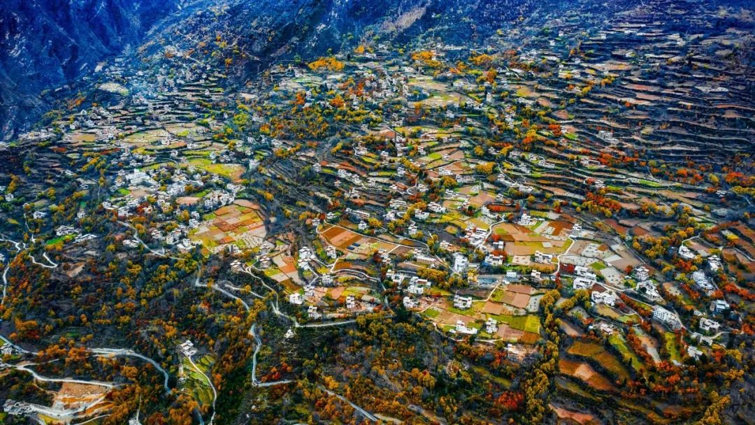 甘孜是个什么神奇的地方,甘孜的人间仙境