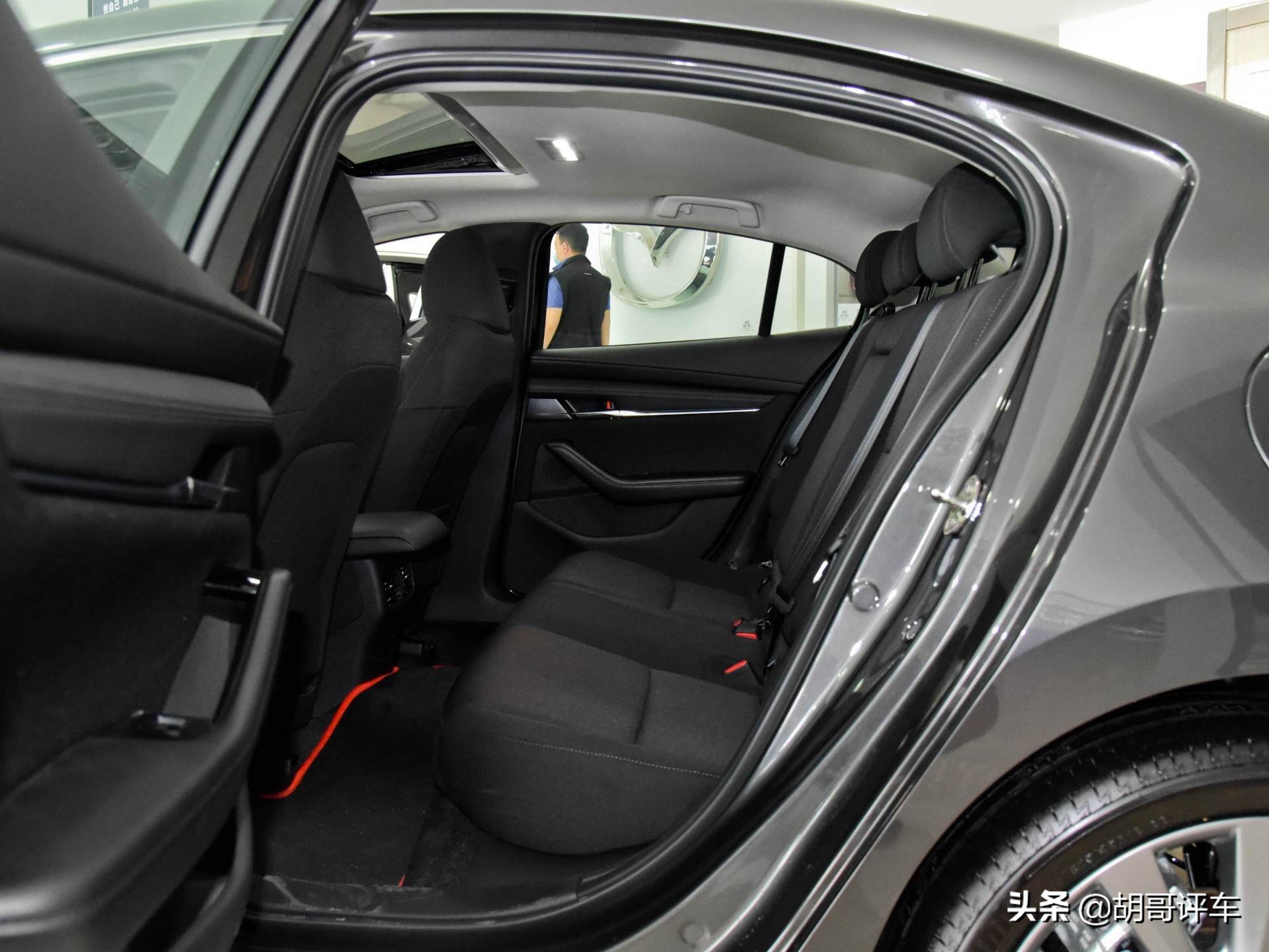 2.0l动力好不好,2.0t入门款昂克赛拉