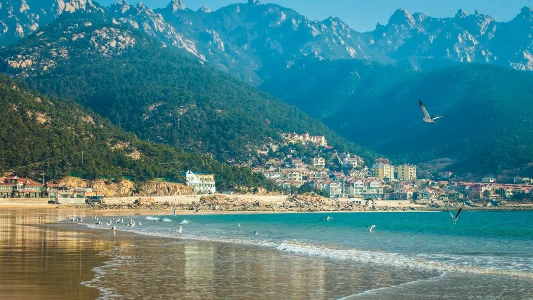 青岛是一座非常值得参观的城市,青岛不是一线城市吗