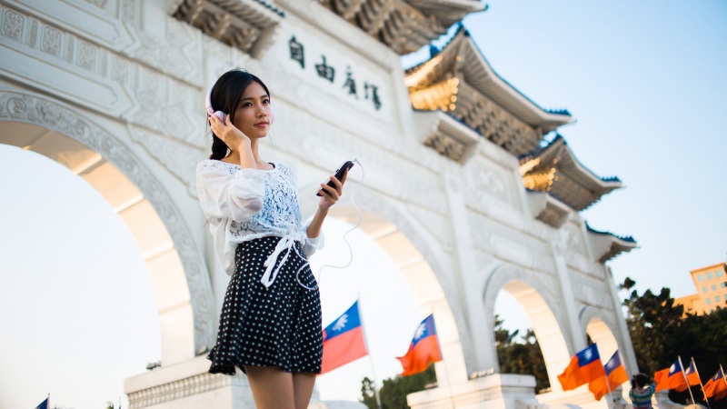 闪婚是对情感的不负责吗,如何看待闪婚感情