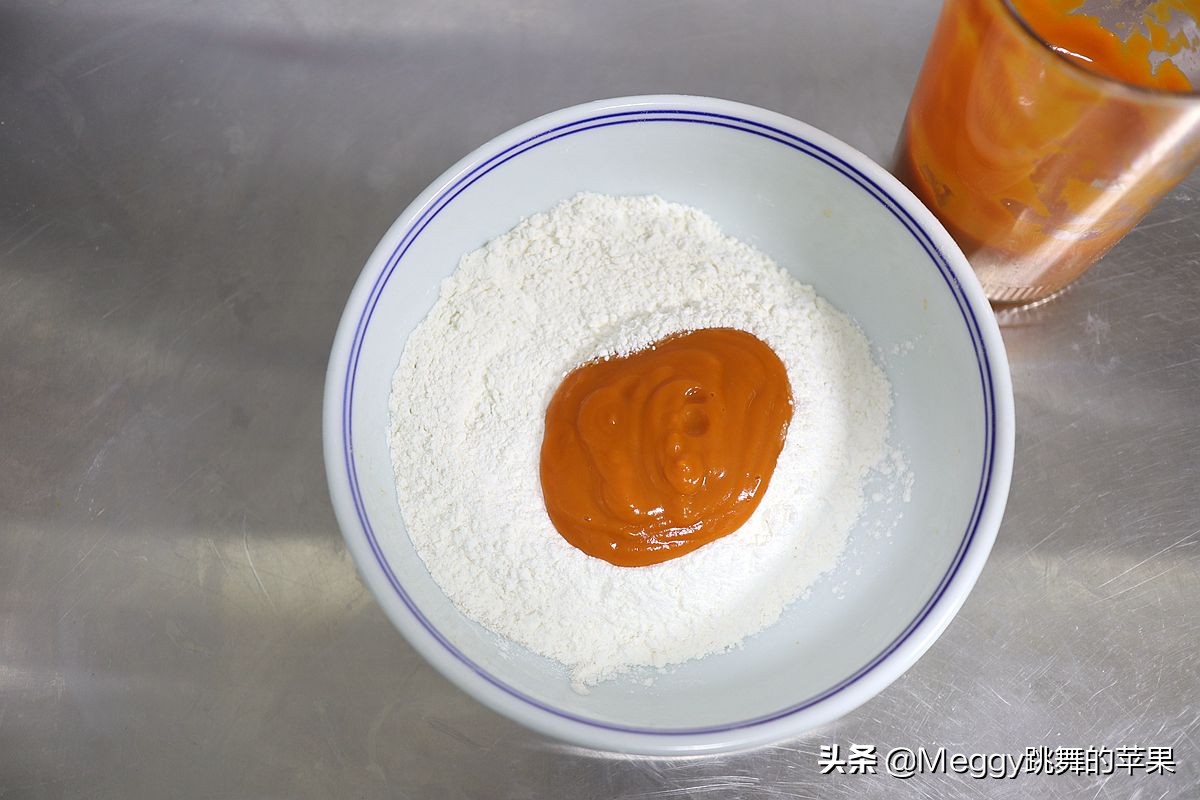 包子一次性醒发视频,福袋大包子的包法