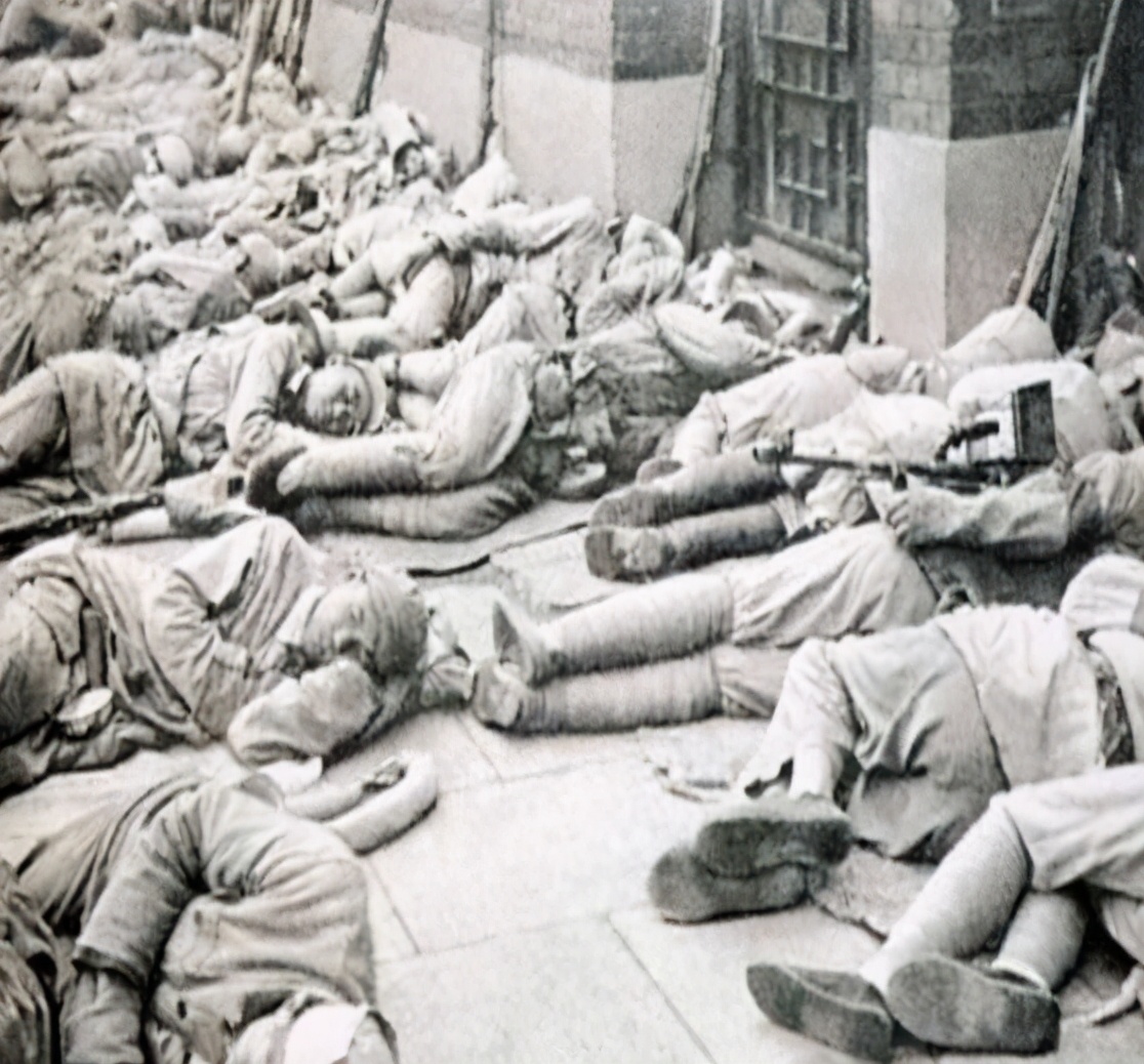 女护士用嘴帮伤员排尿，获二等功却引发外国人质疑，*长首**亲自作证