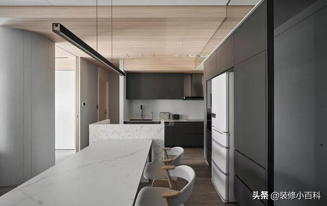 一般装修时要给装修公司多少钱,几万块的装修可信吗