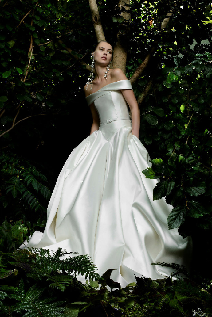 naeemkhan婚纱特色,naeemkhan婚纱秀完整版