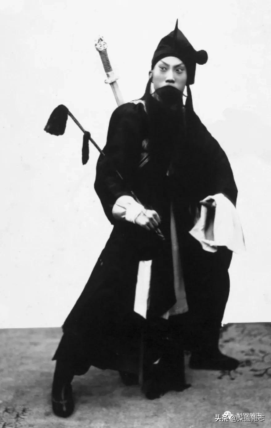 汪曾祺谈京剧,汪曾祺受到的挫折