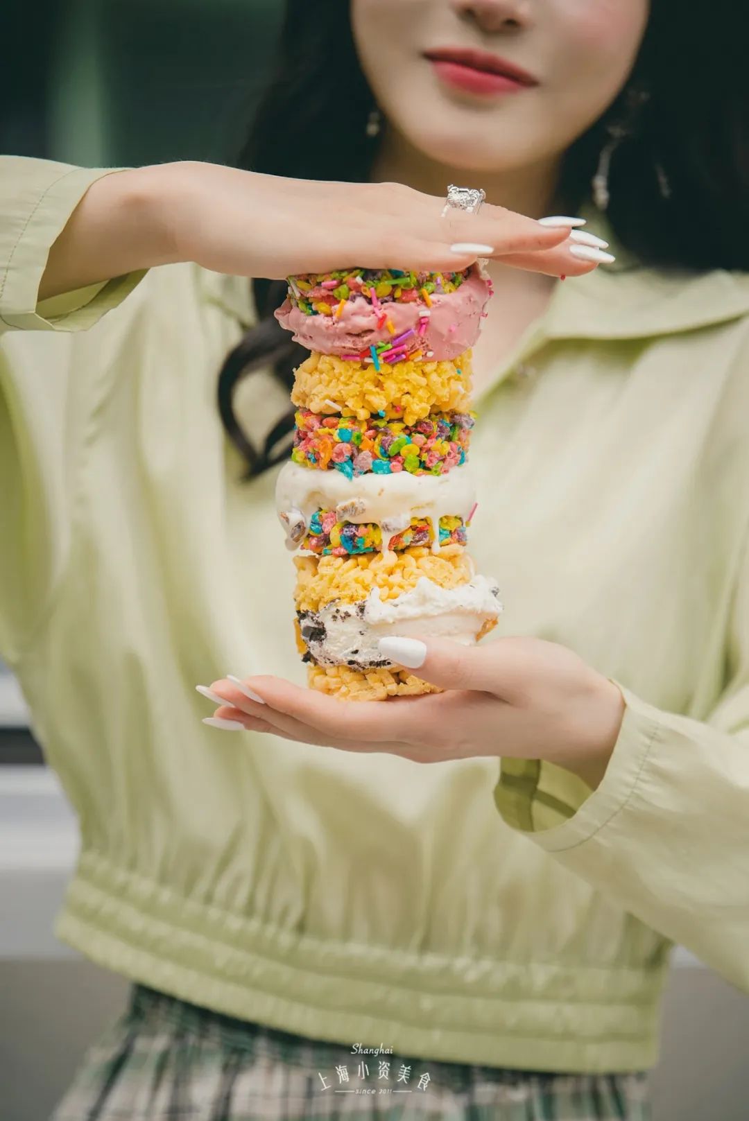 最近特火奶油冰淇淋,液氮网红冰淇淋