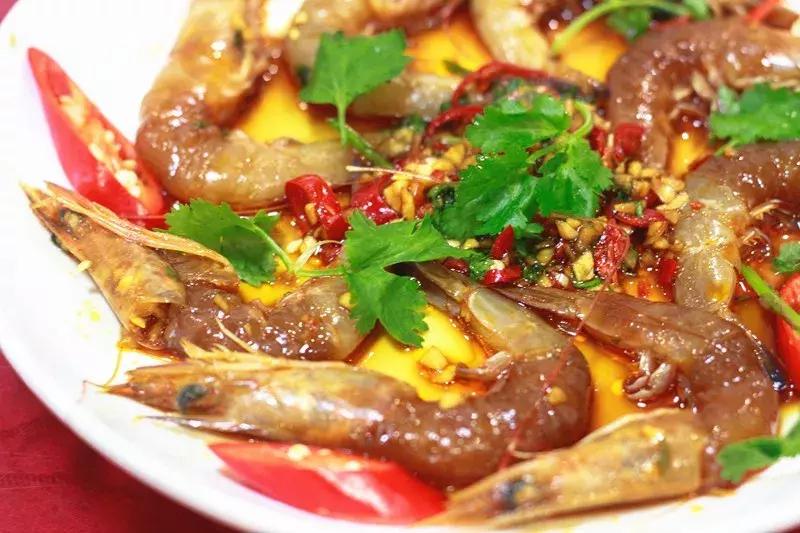 潮汕生腌海鲜一口吃完,潮汕生腌海鲜不是一般人能吃的