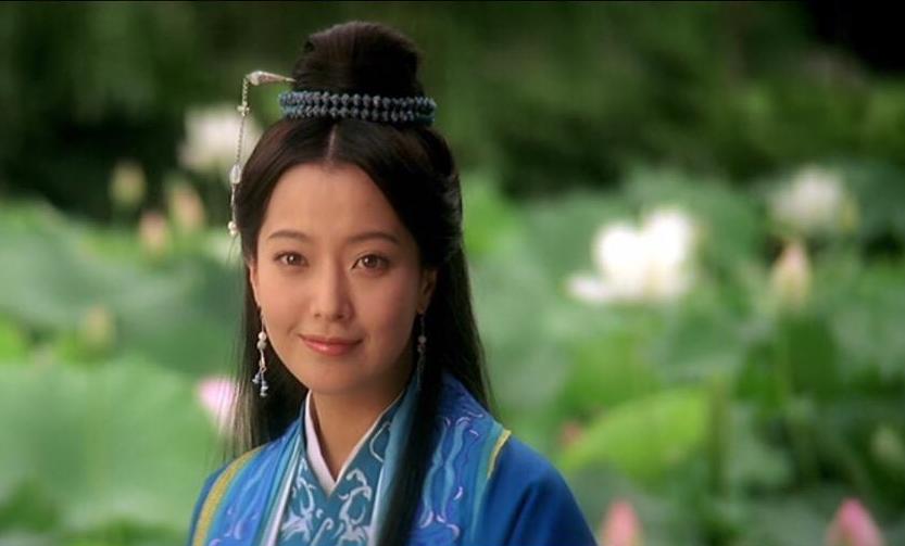 韩国第一美女克拉拉晒近照,亚洲第一女神克拉拉穿露脐装