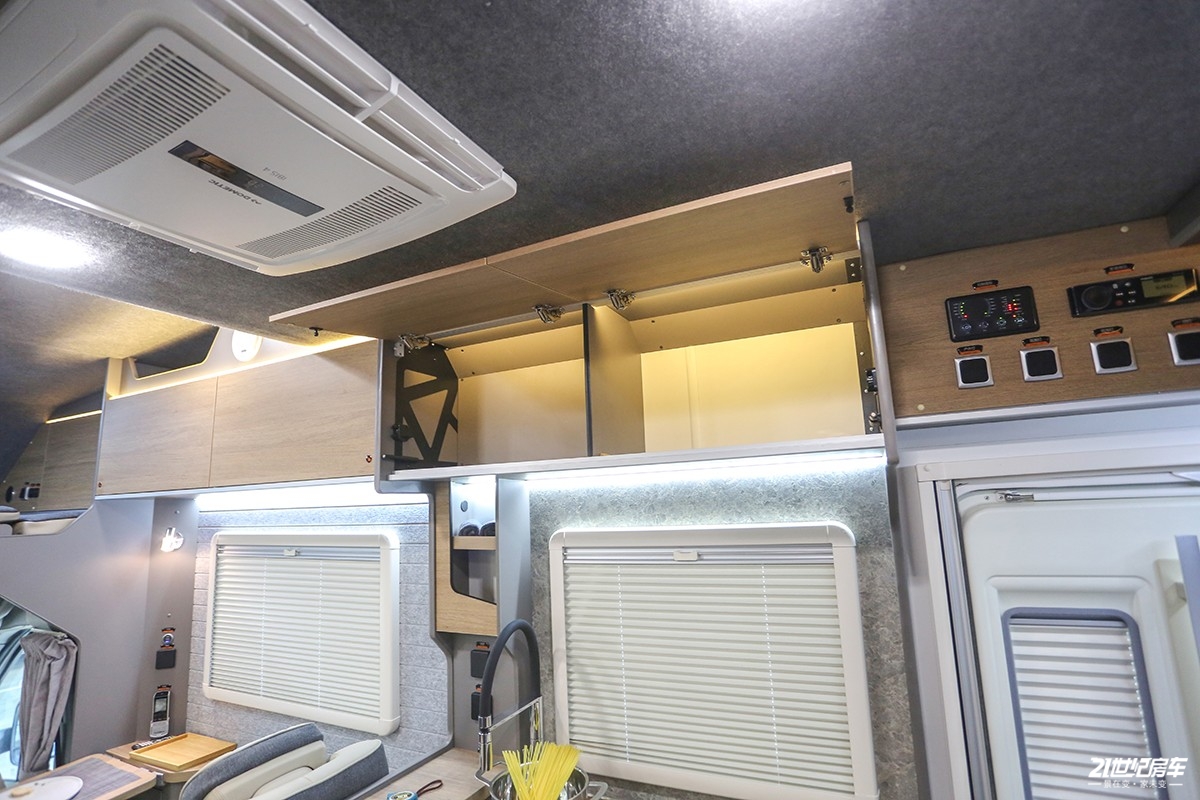 锐仕c1房车改装案例,锐仕c型房车最新款